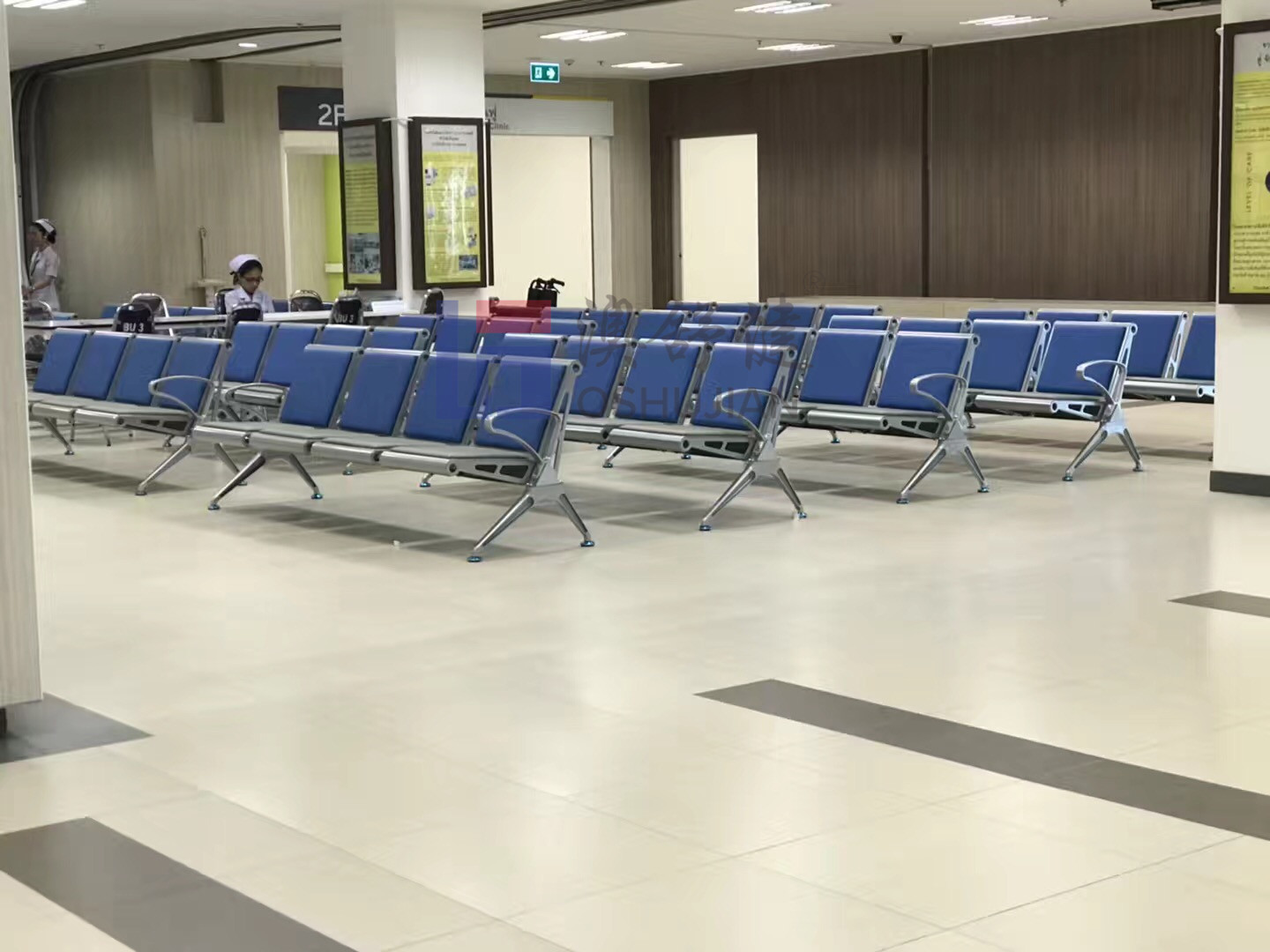 waiting chair