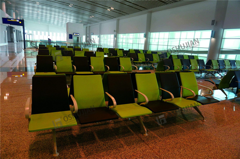 Airport chair case - Antigua Airport(图3)