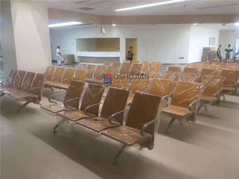 waiting chair
