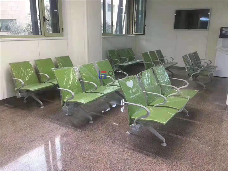 waiting chair